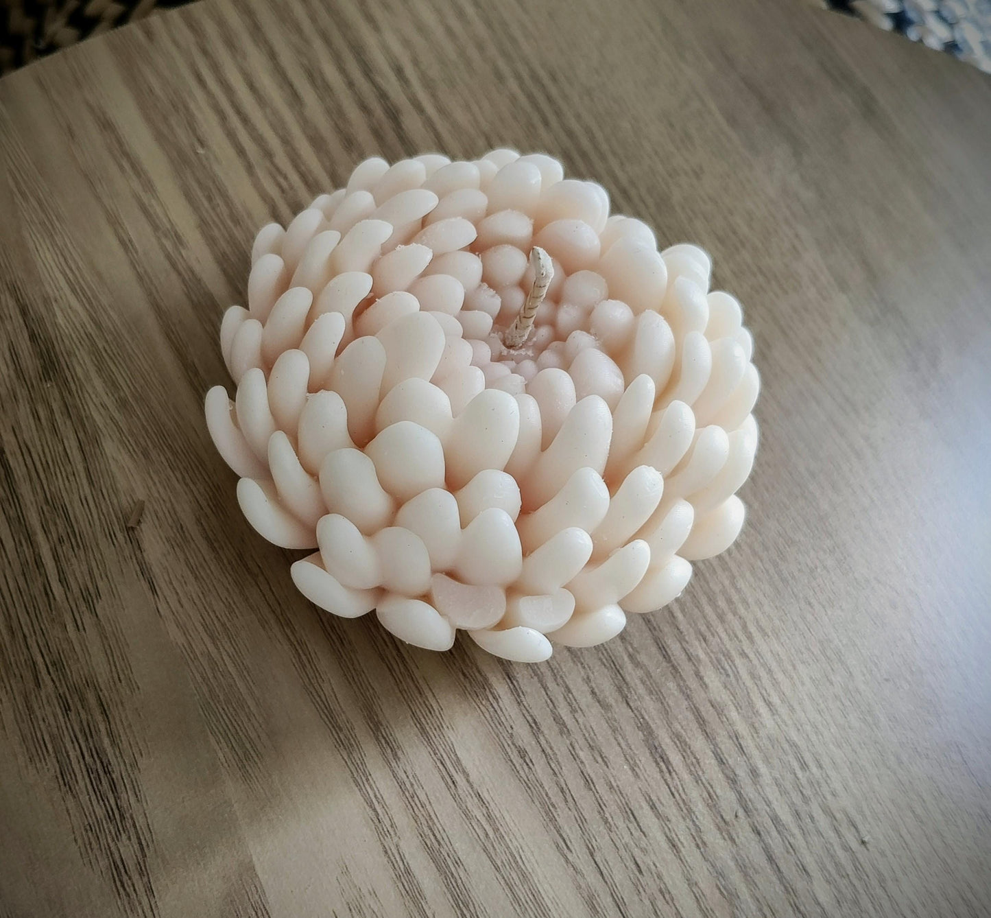 Chrysanthemum flower Soy Wax Candle