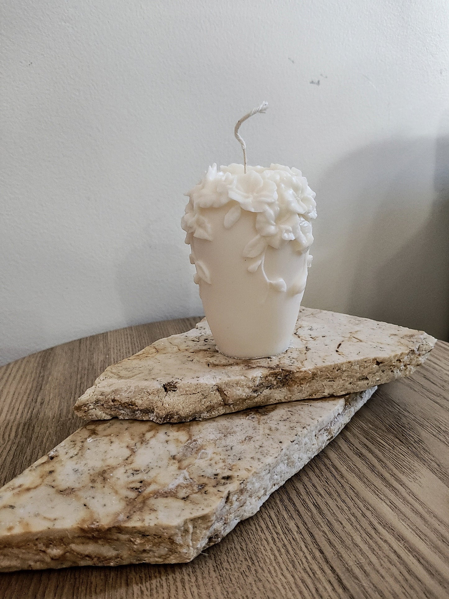 vine plant Pillar Candle Fleur bien