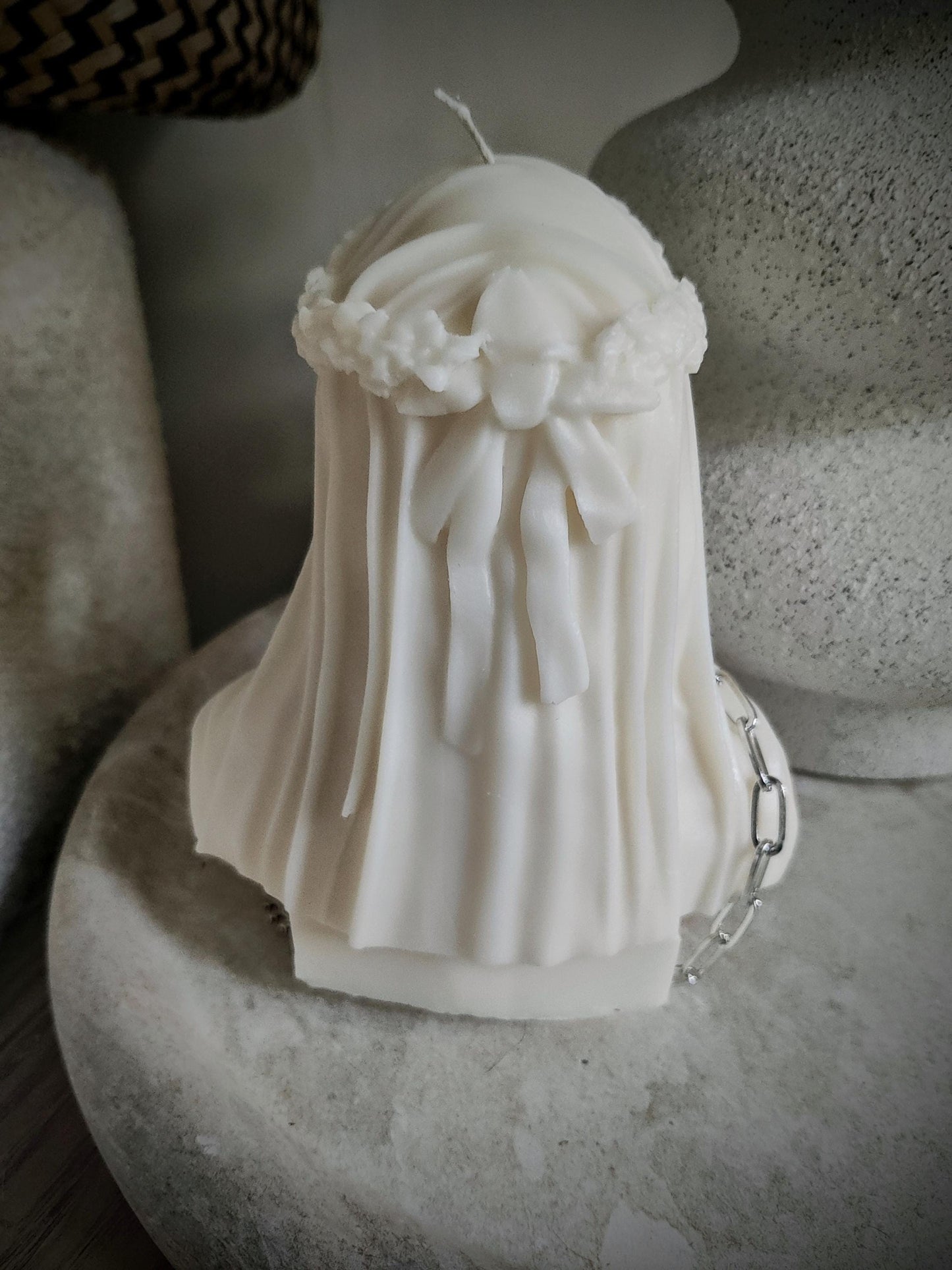 Large veiled lady head candle