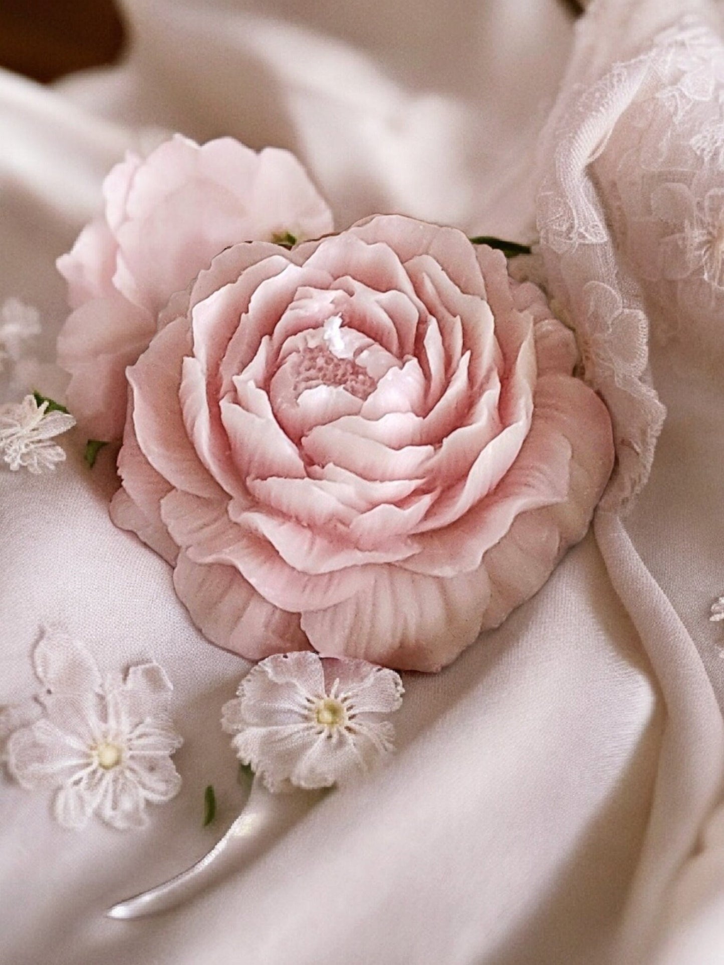 Rosier peony flower candle