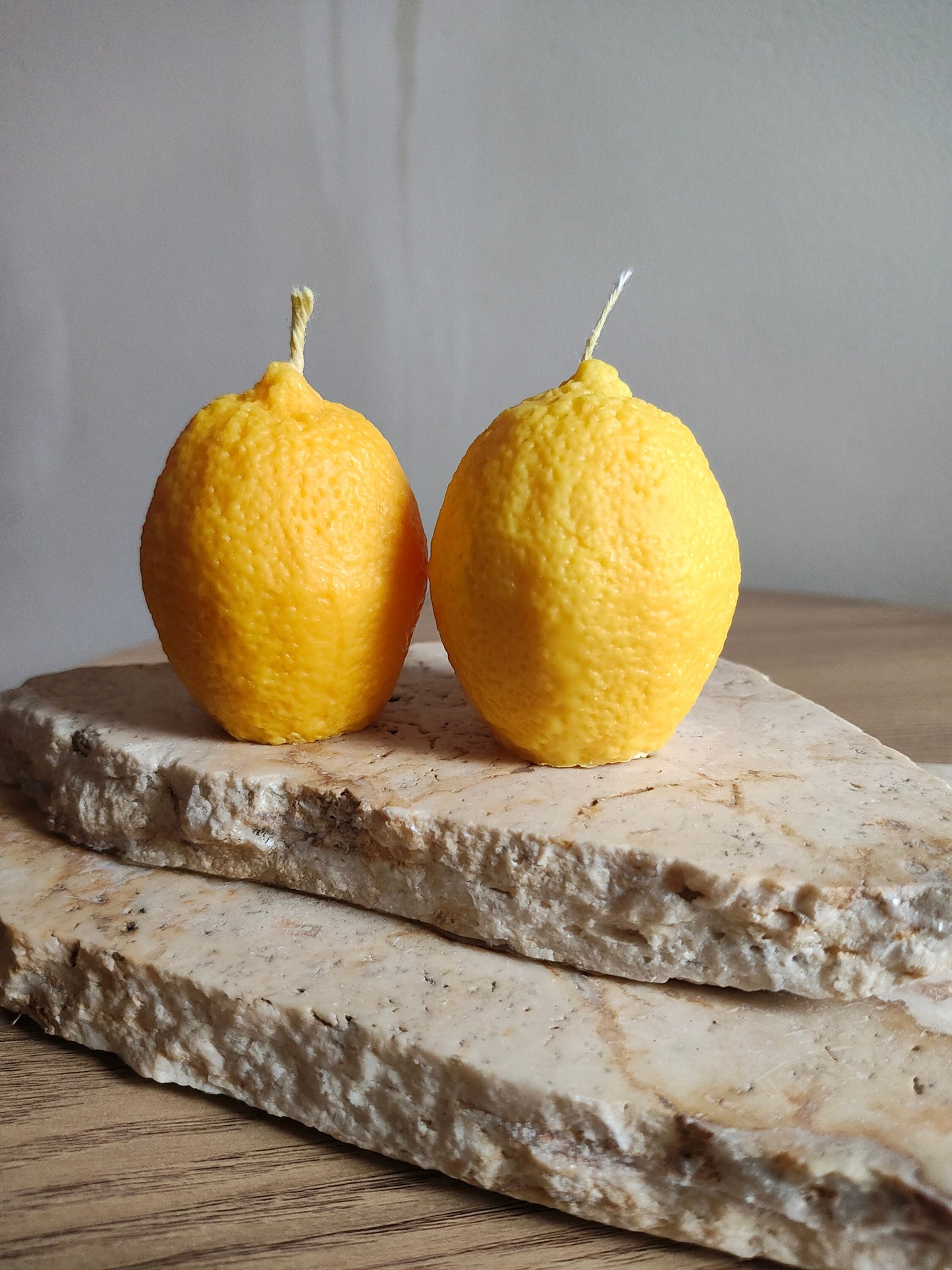 Petit Lemon fruit Candle