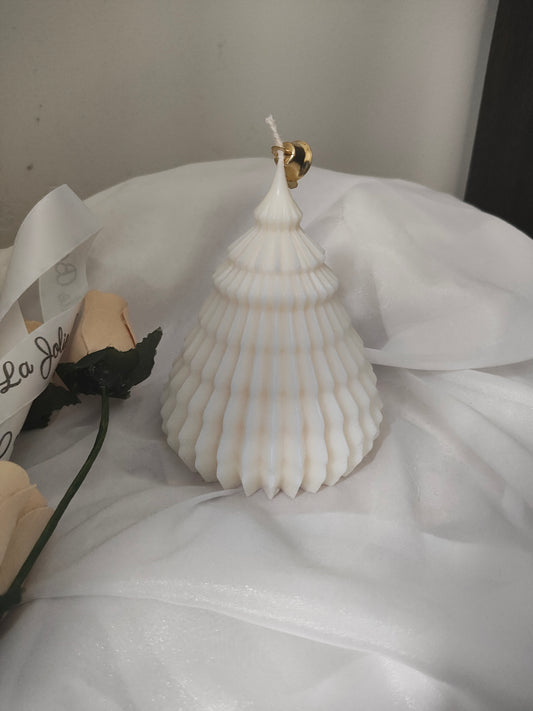Decorative Christmas tree soy candle