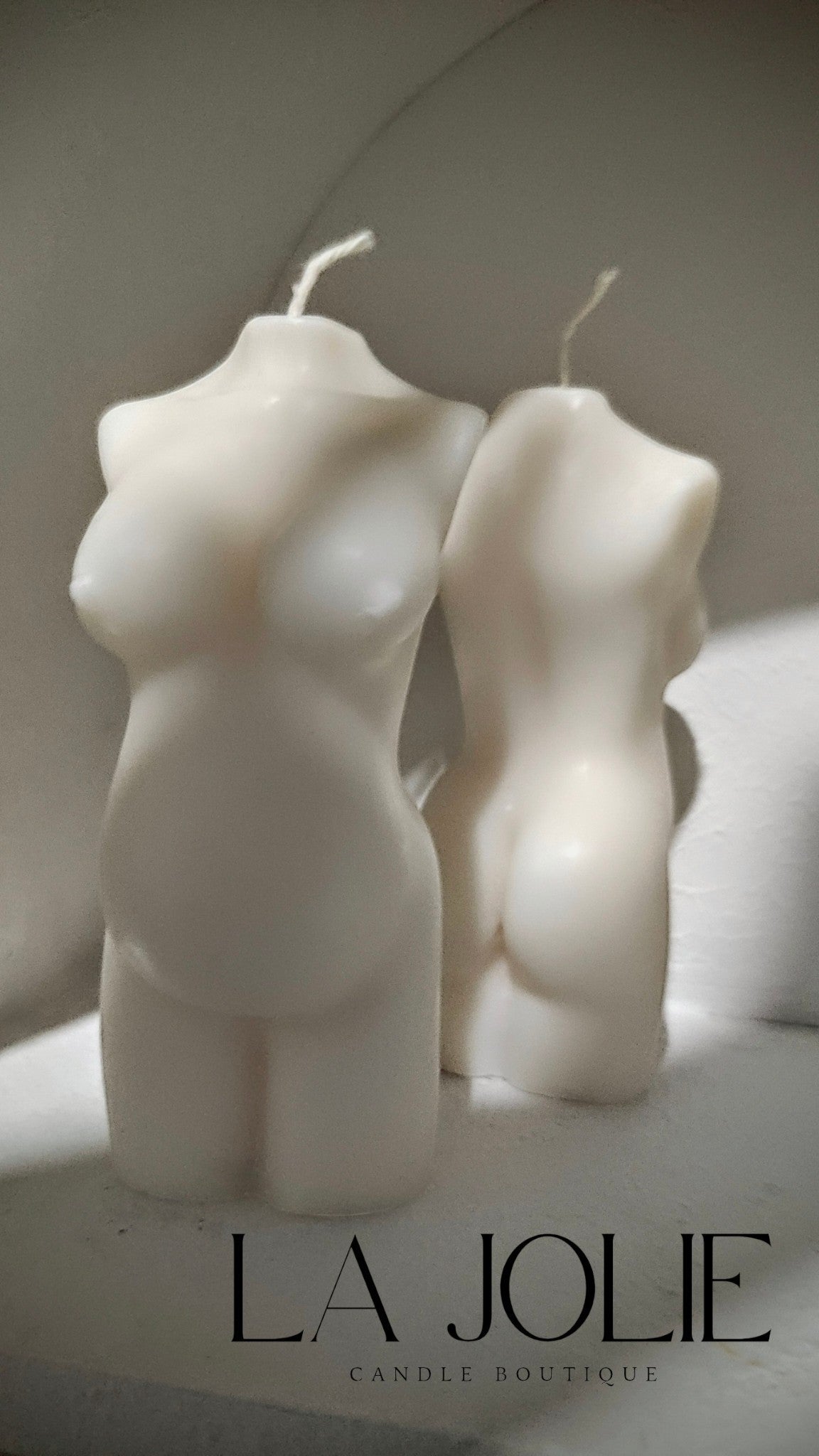 Small pregnant body candle