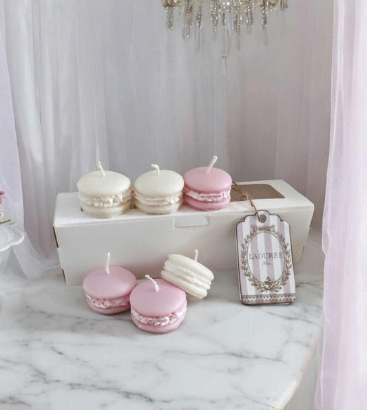 Small Macaron candles in box