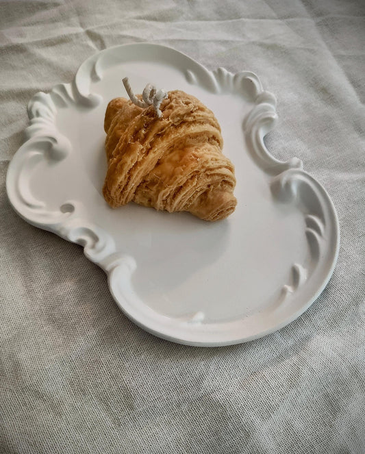 French croissant soy candle